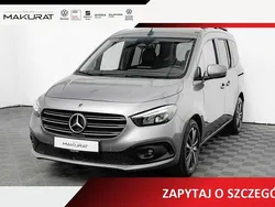 Szary (metalik) Używany 2023 Mercedes T180 Minivan | 124 840 zł