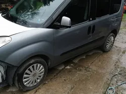 Niebieski Używany 2011 Fiat Doblò Minivan | 9900 zł