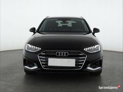 Czarny Używany 2023 Audi A4 Kombi | 122 999 zł