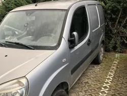 Srebrny Używany 2007 Fiat Doblò Minivan | 4000 zł