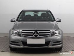 Szary Używany 2012 Mercedes C180 Sedan/Limuzyna | 36 999 zł (Uczciwa cena)