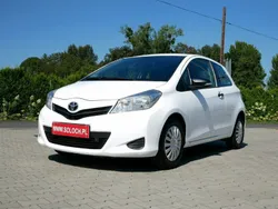 Biały Używany 2013 Toyota Yaris Hatchback | 19 900 zł (Dobra cena)