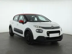 Biały Używany 2017 Citroën C3 PureTech Hatchback | 27 999 zł (Uczciwa cena)