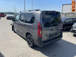 Grafitowy (metalik) Używany 2021 Citroën Berlingo Minivan | 36 900 zł