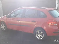 Czerwony Używany 2011 Renault Clio GrandTour Kombi | 15 900 zł (Dobra cena)