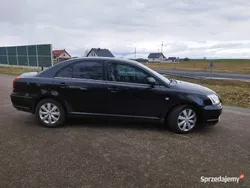 Czarny Używany 2005 Toyota Avensis Sedan/Limuzyna | 13 000 zł (Dość drogi)
