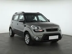 Srebrny Używany 2012 Kia Soul SUV | 31 999 zł