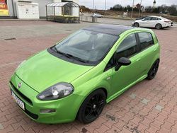 Zielony Używany 2012 Fiat Punto Hatchback | 22 500 zł
