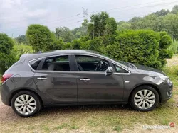 Beżowy Używany 2013 Opel Astra Cosmo Hatchback | 22 000 zł (Uczciwa cena)