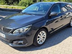 Szary (metalik) Używany 2020 Peugeot 308 Kombi | 23 300 zł
