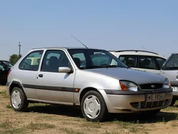 Srebrny Używany 2001 Ford Fiesta Hatchback | 2500 zł