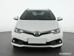 Biały Używany 2016 Toyota Auris Kombi | 35 999 zł (Uczciwa cena)
