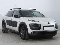 Biały Używany 2018 Citroën C4 Cactus PureTech Hatchback | 39 999 zł (Uczciwa cena)