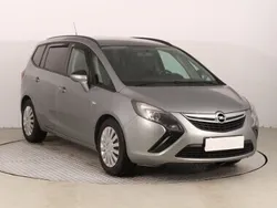 Szary Używany 2015 Opel Zafira Tourer Minivan | 22 999 zł