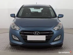 Niebieski Używany 2015 Hyundai i30 Hatchback | 27 999 zł (Dobra cena)