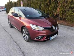 Wiśniowy Używany 2019 Renault Scénic IV Minivan | 52 900 zł (Dobra cena)