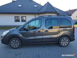 Używany 2017 Peugeot Partner Minivan | 48 800 zł (Drogi)