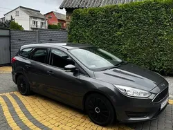 Szary Używany 2016 Ford Focus Kombi | 29 999 zł (Uczciwa cena)
