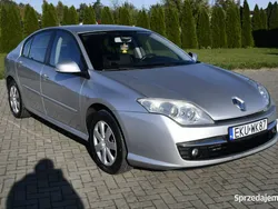 Srebrny (metalik) Używany 2008 Renault Laguna III Hatchback | 16 900 zł
