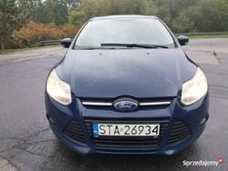 Granatowy Używany 2013 Ford Focus Kombi | 10 900 zł (Dość drogi)