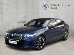 Niebieski phytonic metalizowany Używany 2024 BMW 520 Comfort Edition Sedan/Limuzyna | 239 900 zł