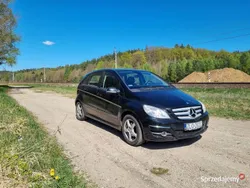 Czarny Używany 2008 Mercedes B150 Minivan | 15 900 zł