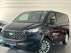 Czarny Nowe 2025 Ford Tourneo Custom Titanium X Sedan/Limuzyna | 312 420 zł (Dość drogi)