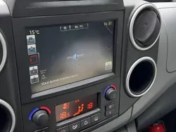 Niebieski Używany 2016 Citroën Berlingo Minivan | 33 000 zł (Uczciwa cena)