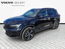 Czarny Używany 2024 Volvo XC40 SUV | 174 900 zł (Dość drogi)