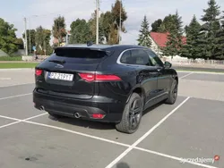 Czarny Używany 2017 Jaguar F-Pace SUV | 104 000 zł