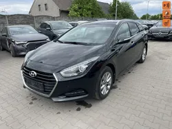 Czarny (metalik) Używany 2016 Hyundai i40 Kombi | 17 900 zł