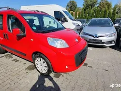 Czerwony Używany 2011 Fiat Qubo Trekking Minivan | 11 900 zł