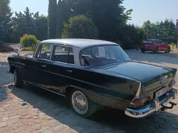 Używany 1964 Mercedes 190 | 99 000 zł