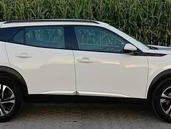 Biały Używany 2020 Peugeot 2008 SUV | 61 900 zł (Drogi)