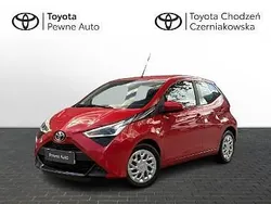 Czerwony Używany 2021 Toyota Aygo X-play Hatchback | 44 900 zł (Uczciwa cena)