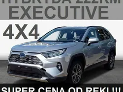 Srebrny (metalik) Używany 2023 Toyota RAV4 Hybrid SUV | 204 900 zł (Dość drogi)
