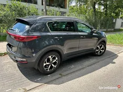 Szary Używany 2020 Kia Sportage SUV | 79 900 zł (Uczciwa cena)