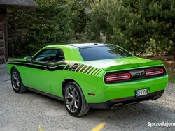 Czarny (metalik) Używany 2017 Dodge Challenger SXT Coupe | 94 777 zł