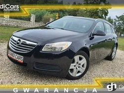 Czarny Używany 2009 Opel Insignia Kombi | 19 999 zł (Dość drogi)