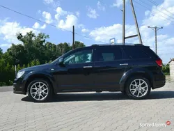 Czarny Używany 2014 Fiat Freemont Lounge SUV | 38 700 zł (Uczciwa cena)