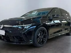 Czarny (metalik) Nowe 2025 VW Golf VIII Sedan/Limuzyna | 211 760 zł
