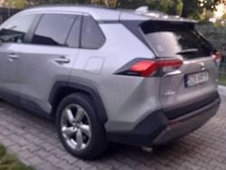 Używany 2020 Toyota RAV4 SUV | 129 900 zł (Drogi)