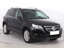 Czarny Używany 2010 VW Tiguan SUV | 31 999 zł (Uczciwa cena)