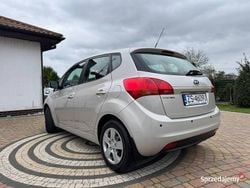 Złoty Używany 2010 Kia Venga Hatchback | 18 400 zł (Uczciwa cena)