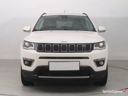 Biały Używany 2017 Jeep Compass SUV | 63 999 zł (Uczciwa cena)