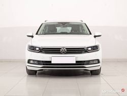 Biały Używany 2017 VW Passat Kombi | 49 999 zł (Dobra cena)