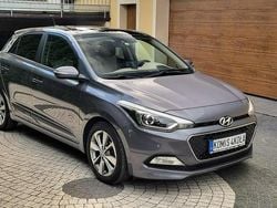 Szary (metalik) Używany 2015 Hyundai i20 Hatchback | 35 900 zł (Uczciwa cena)