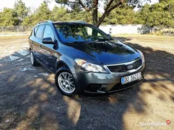 Zielony (metalik) Używany 2010 Kia Ceed 2 Kombi | 14 990 zł