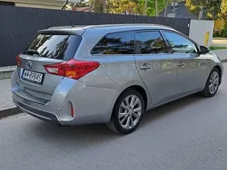 Używany 2013 Toyota Auris Hybrid | 44 900 zł (Uczciwa cena)