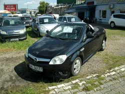 Czarny Używany 2005 Opel Tigra Kabriolet | 7900 zł (Dobra cena)